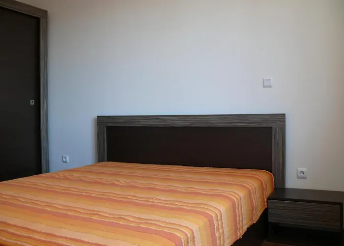 Complex Kentavar Daire